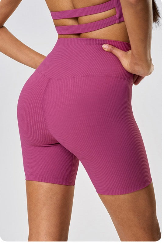 Ribbed kona shorts
