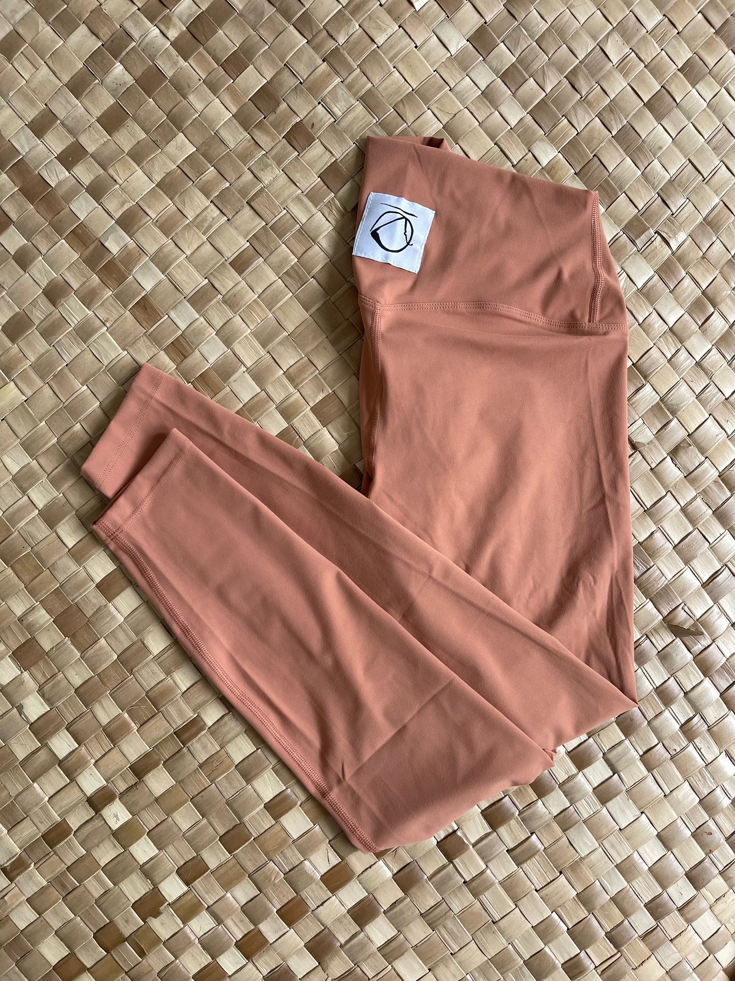 Manō butter soft workout pants